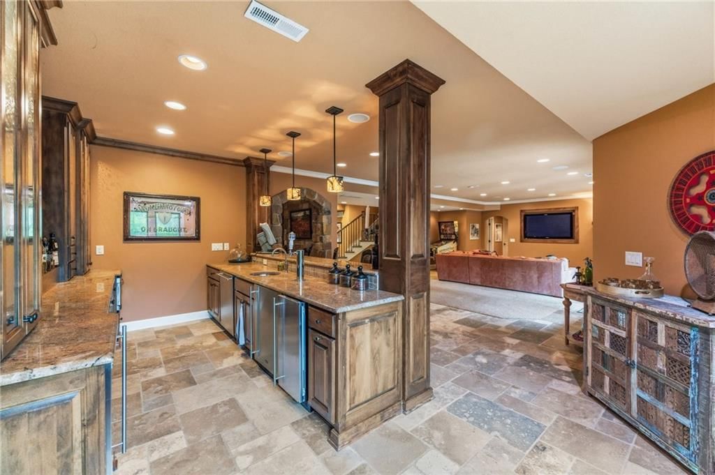 7435 Deer Ridge Drive — photo 25