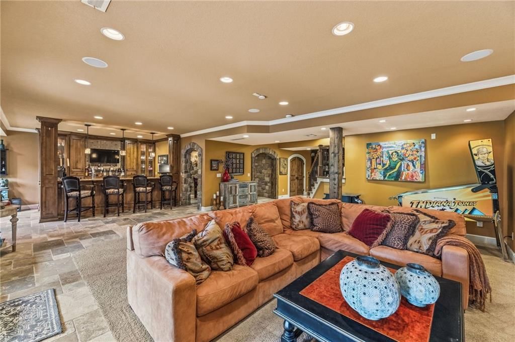 7435 Deer Ridge Drive — photo 28