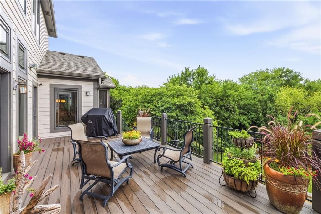 7435 Deer Ridge Drive — photo 33