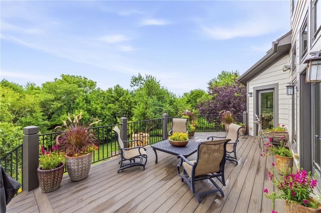 7435 Deer Ridge Drive — photo 35