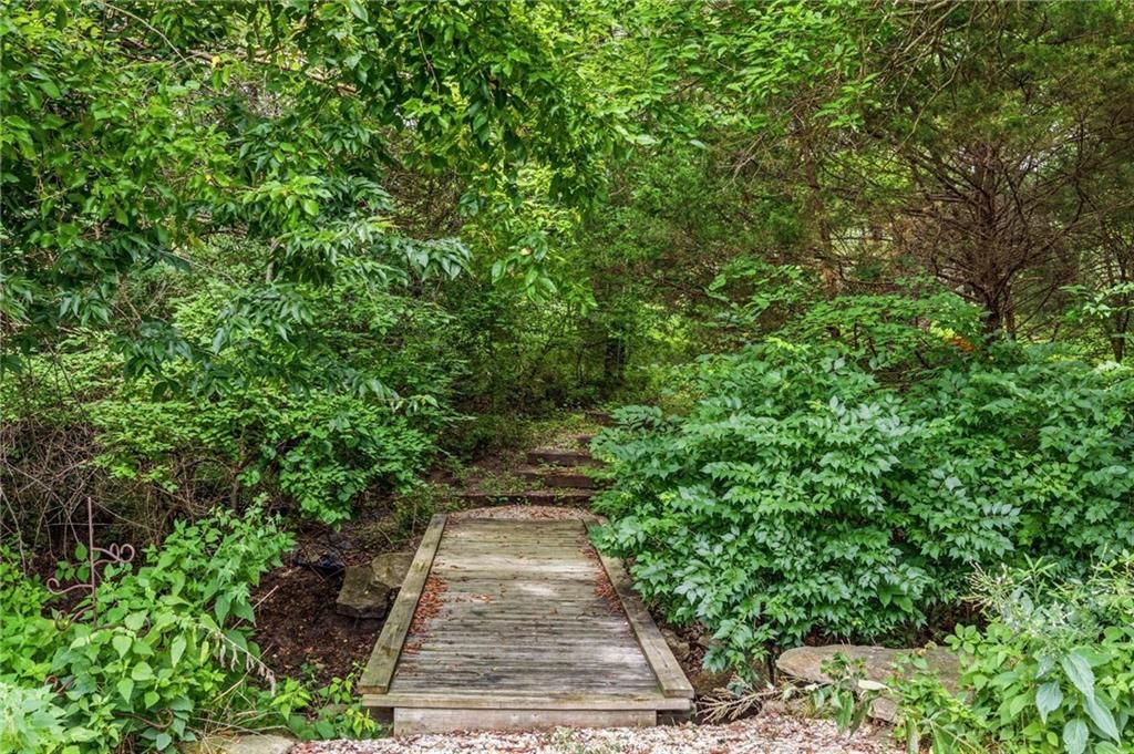7435 Deer Ridge Drive — photo 39