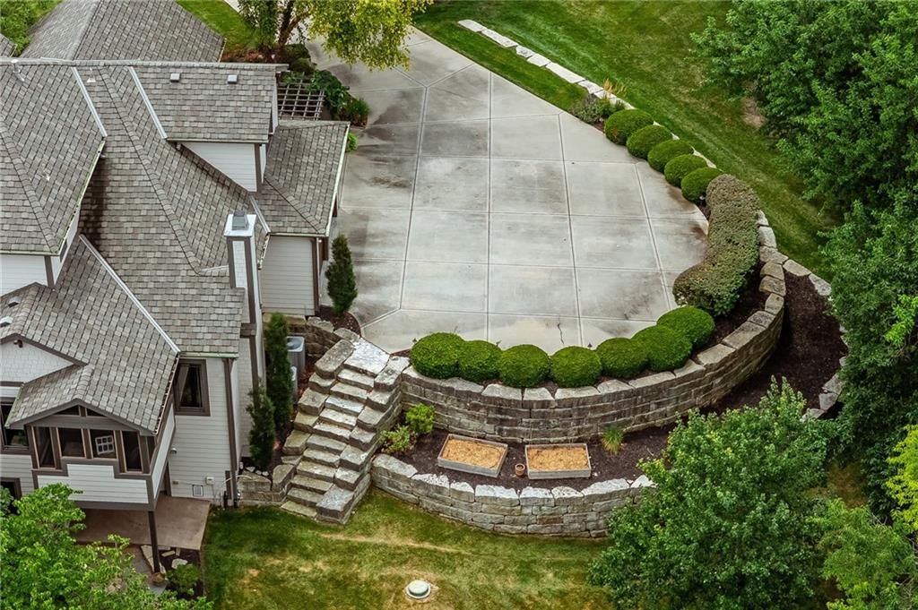 7435 Deer Ridge Drive — photo 43
