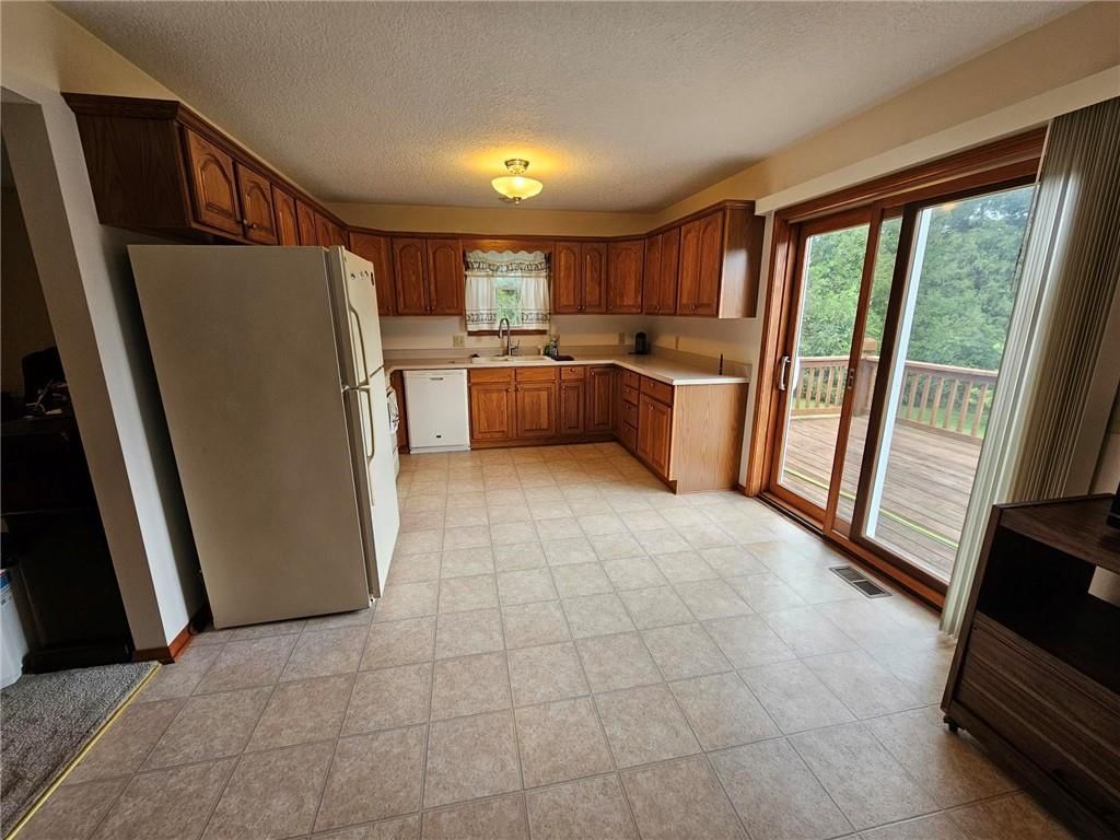 9807 SW State Route Jj Highway — photo 18