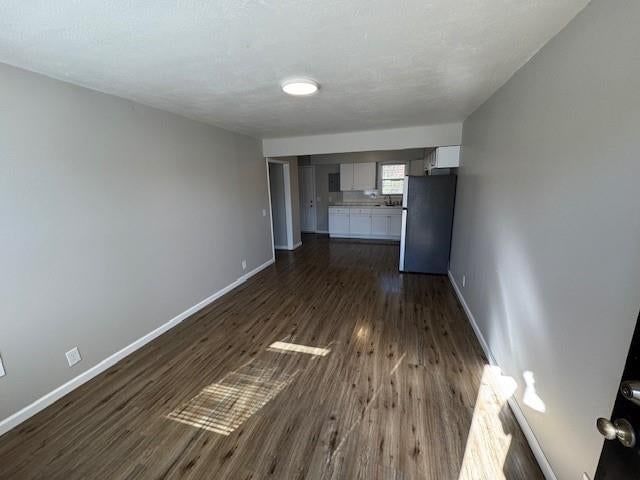 300 Oak Street — photo 20