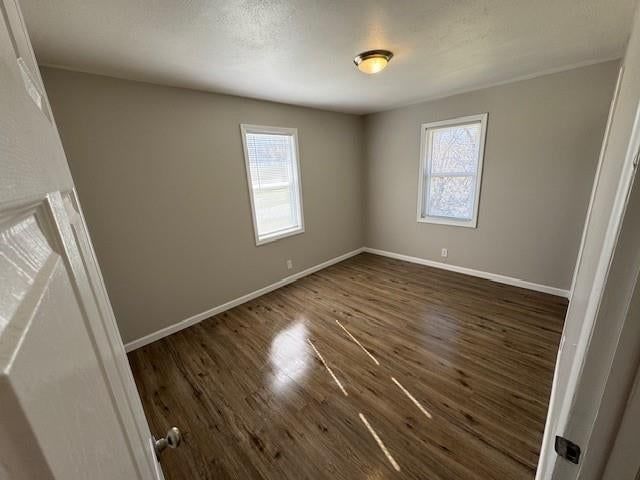 300 Oak Street — photo 22