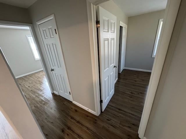 300 Oak Street — photo 25