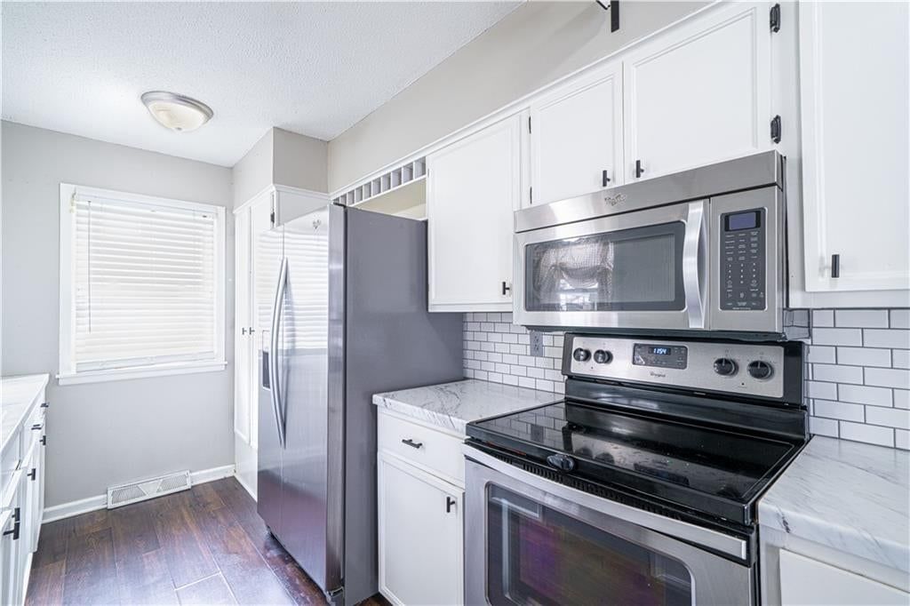 3101 S 33rd Terrace — photo 11