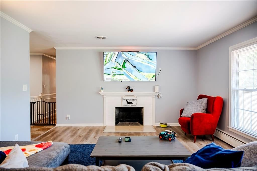 600 E Linwood Terrace — photo 7