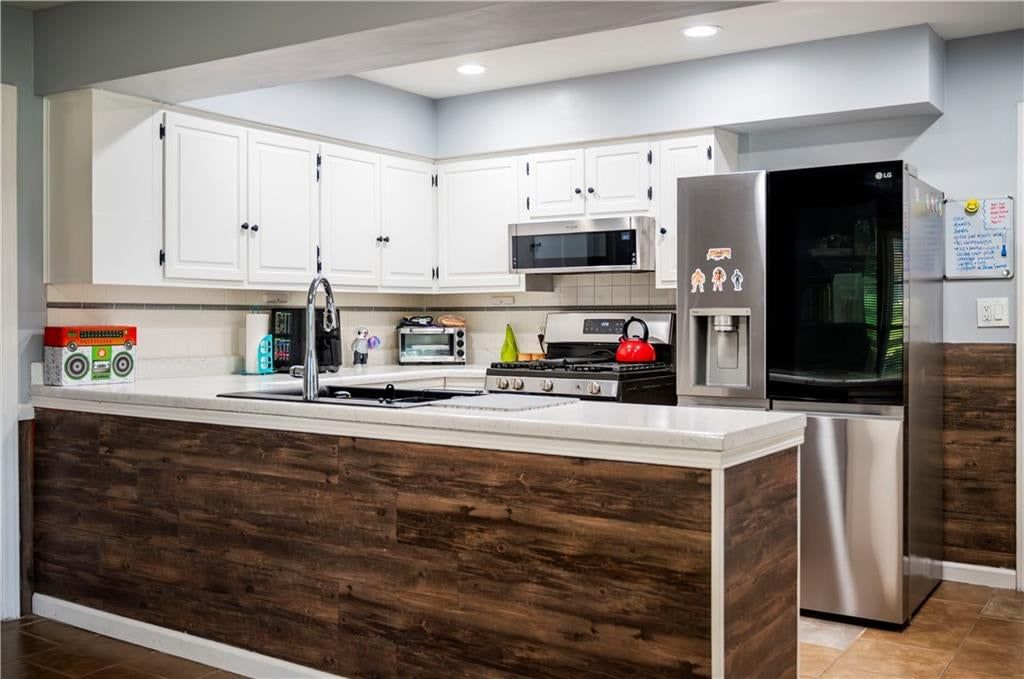 600 E Linwood Terrace — photo 10