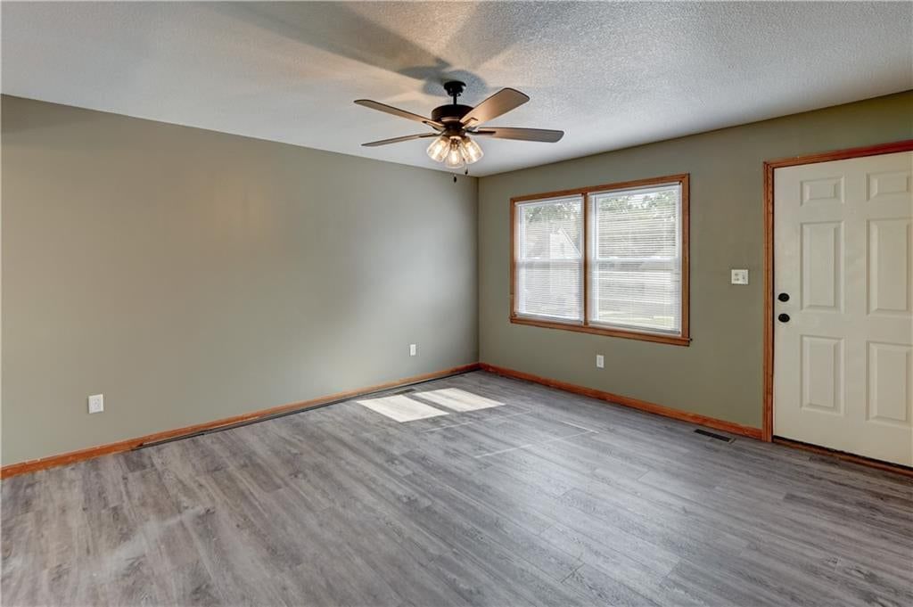 1604 N Emery Street — photo 13