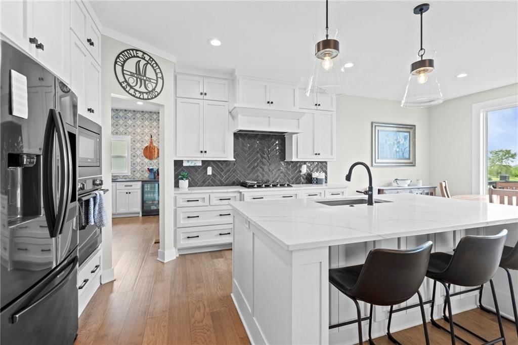 24736 W 112th Street — photo 11