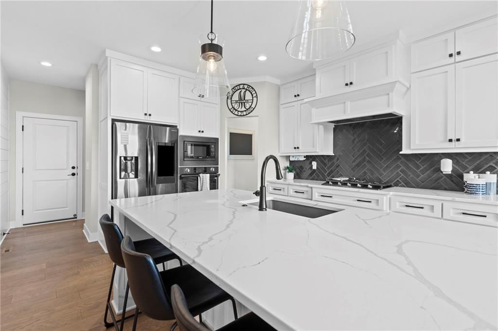 24736 W 112th Street — photo 13