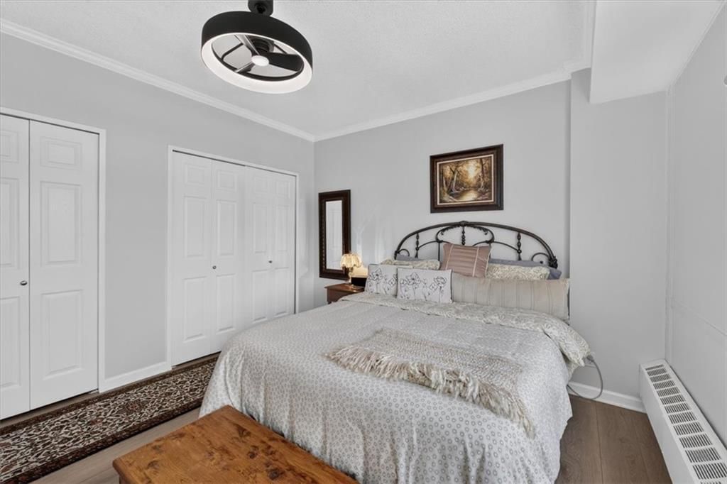 333 W Meyer Boulevard — photo 13