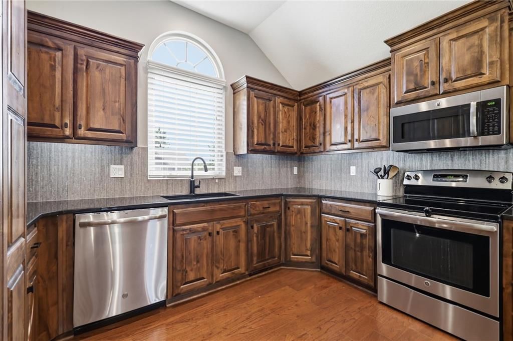 19505 W 110th Street — photo 9