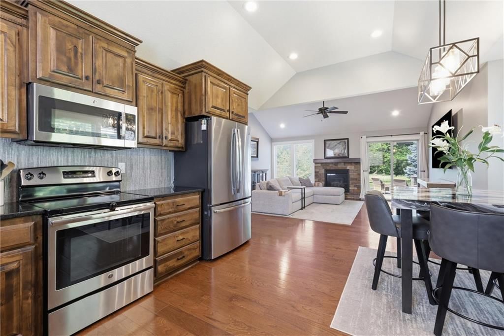 19505 W 110th Street — photo 10
