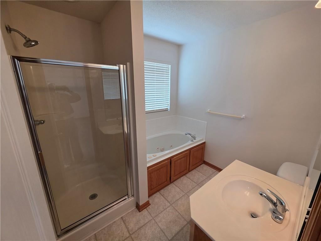 404 Blue Grass Drive — photo 11