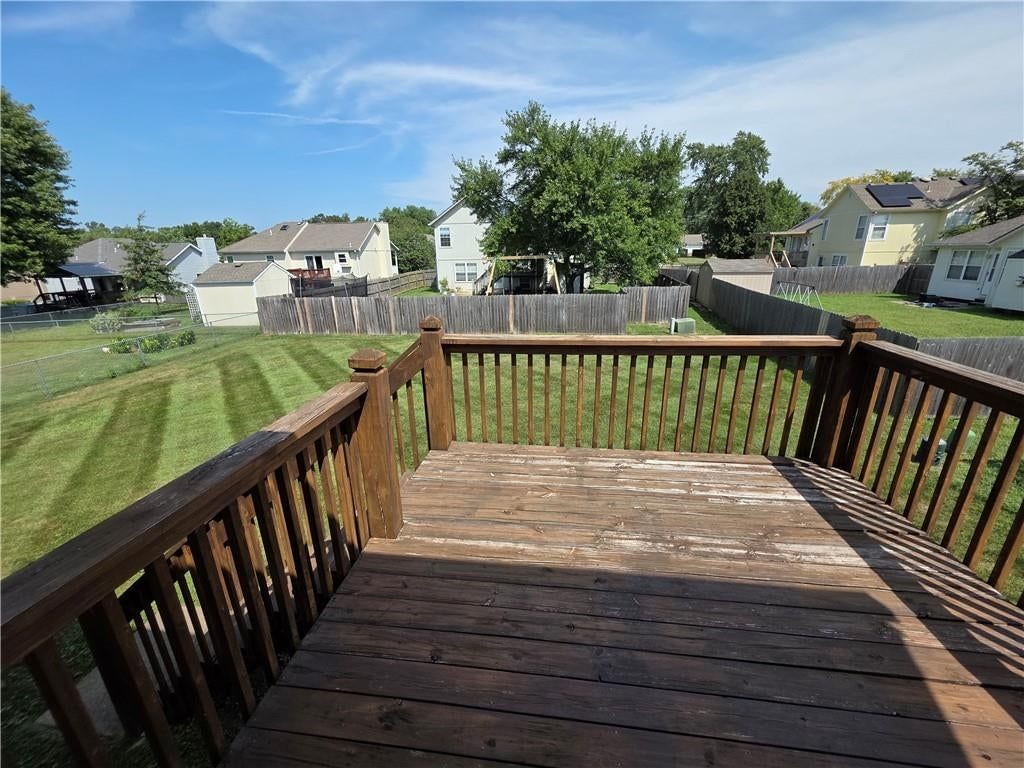 404 Blue Grass Drive — photo 21