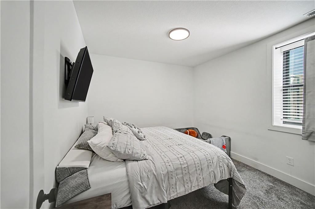 4401 NE 88TH Street — photo 28