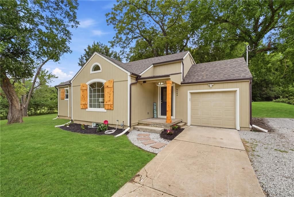 9400 Raytown Road — photo 1