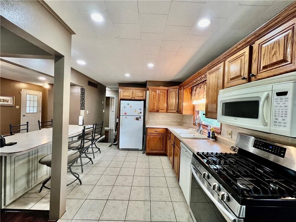 417 E Edison Street — photo 7