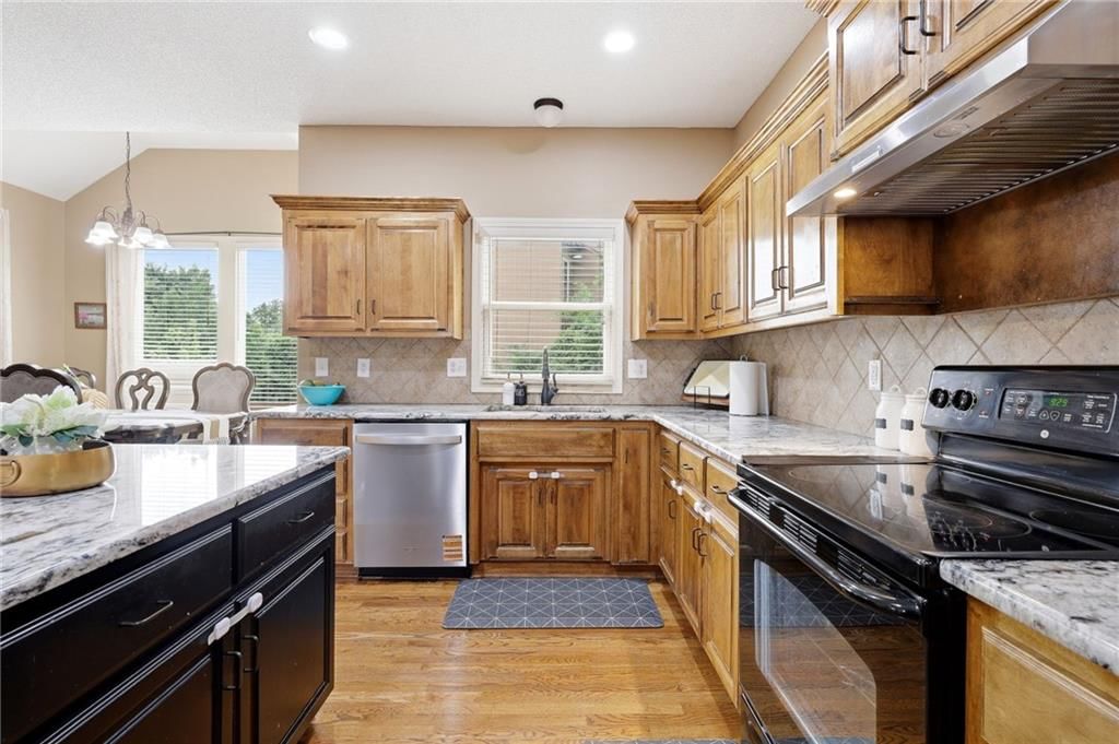 883 S Clearwater Creek Drive — photo 15