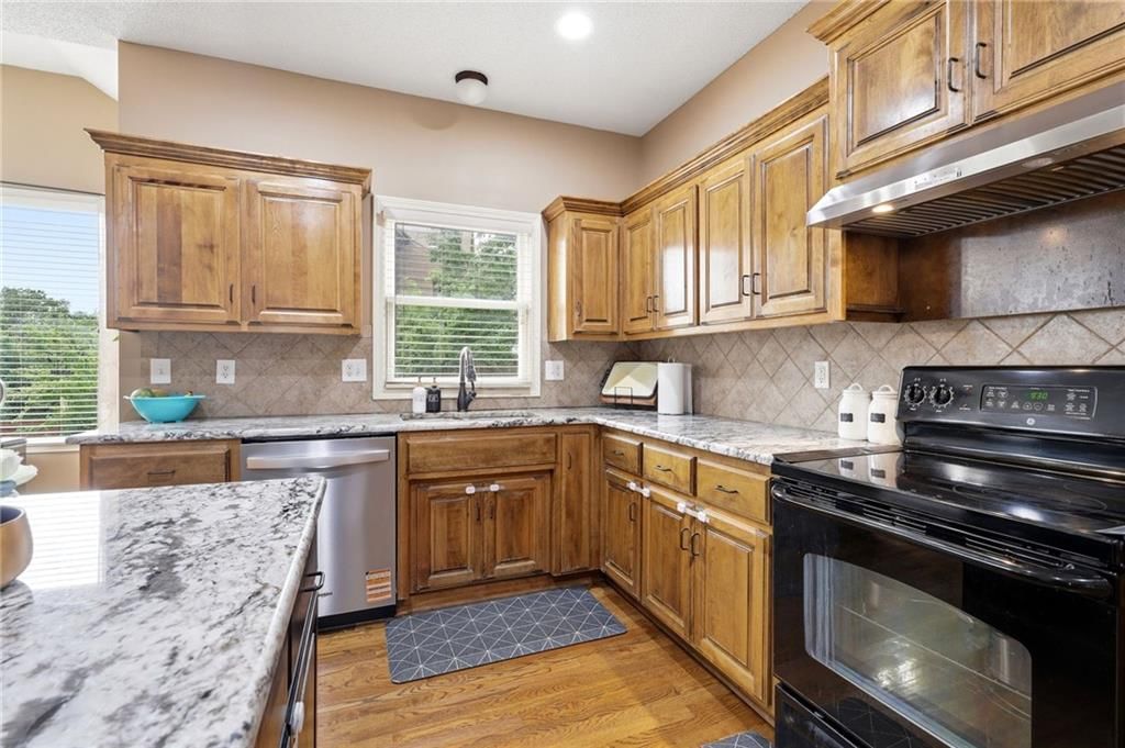 883 S Clearwater Creek Drive — photo 16