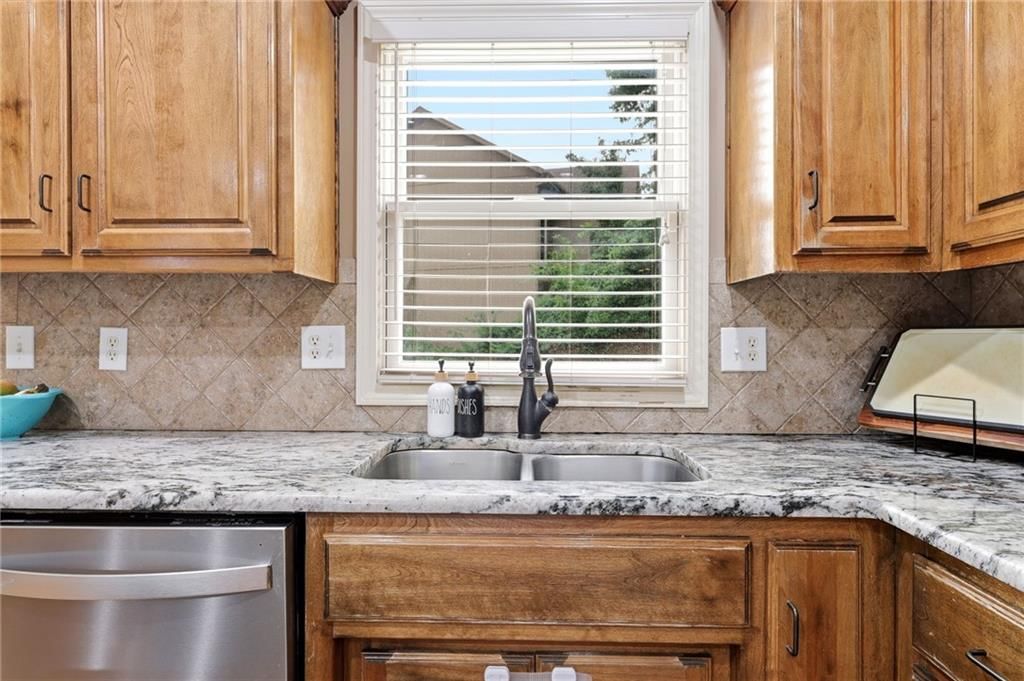 883 S Clearwater Creek Drive — photo 19