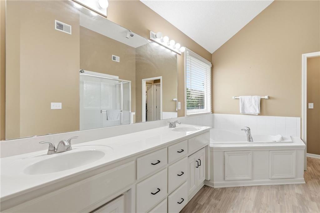 883 S Clearwater Creek Drive — photo 26