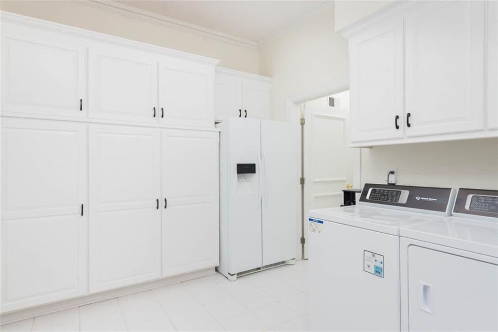 3109 W 118th Street — photo 30