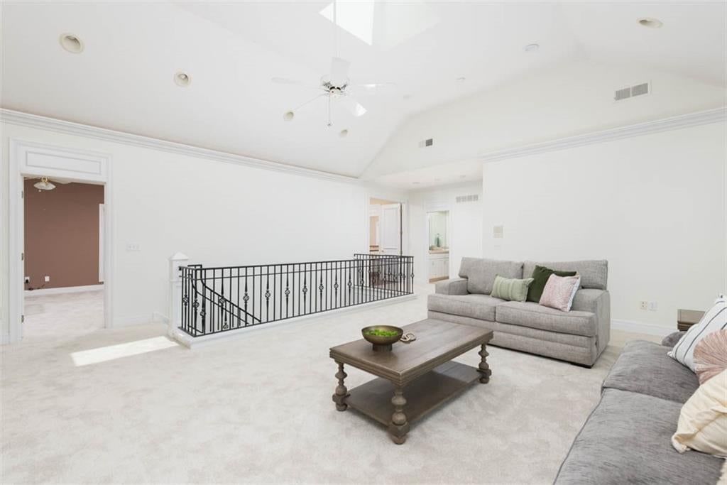 3109 W 118th Street — photo 39