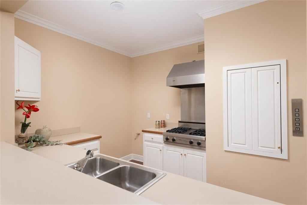 3109 W 118th Street — photo 48