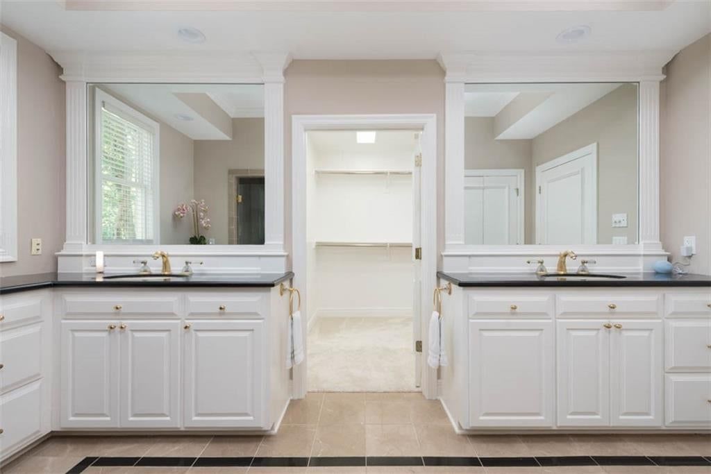3109 W 118th Street — photo 82