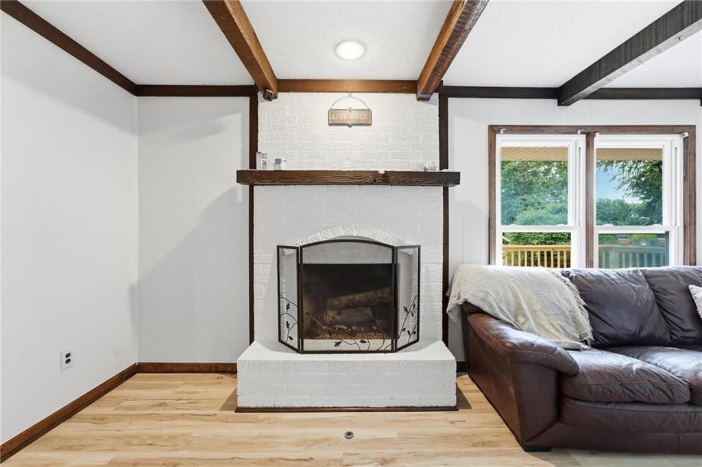 400 S NORMANDY Drive — photo 12