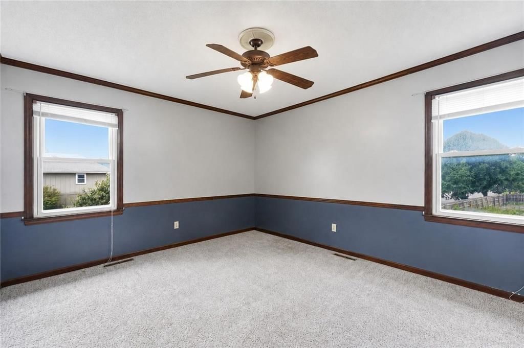 400 S NORMANDY Drive — photo 15