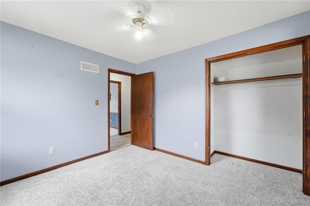 400 S NORMANDY Drive — photo 19