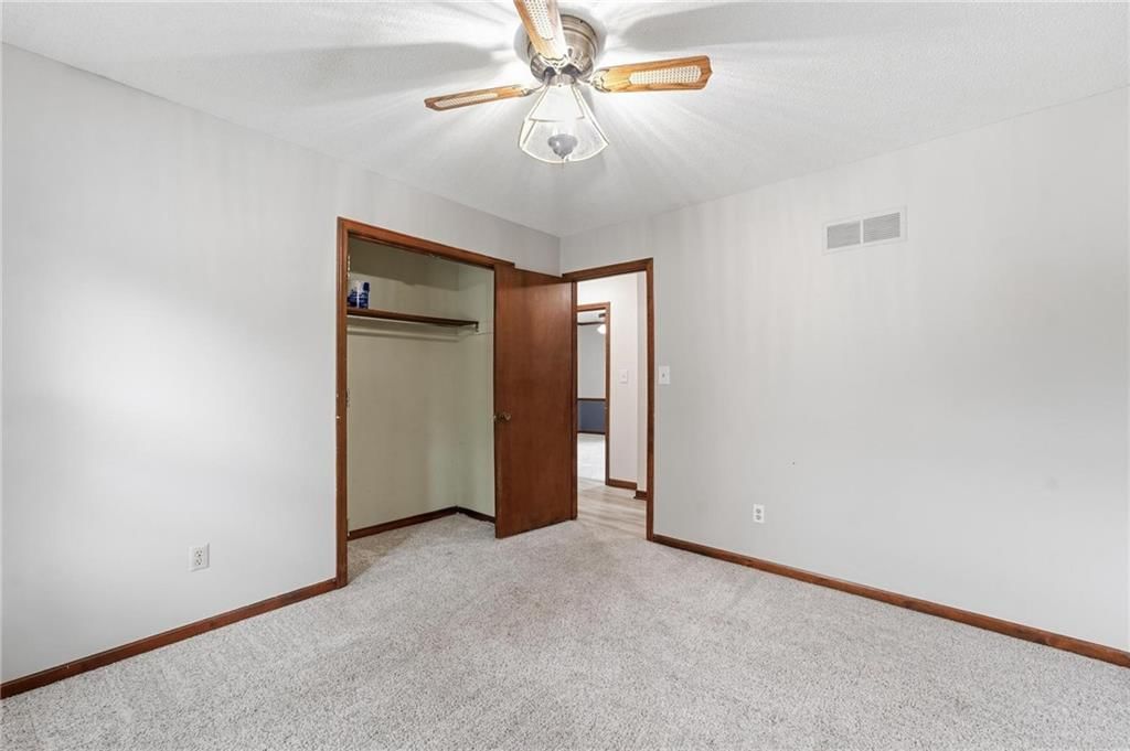 400 S NORMANDY Drive — photo 21
