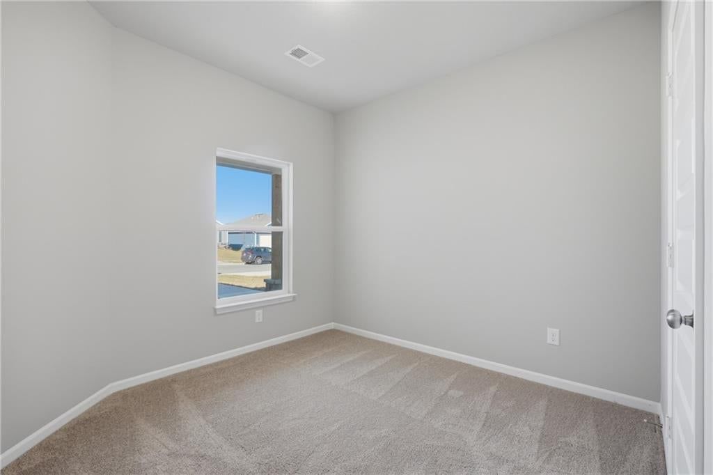 834 N Pear Street — photo 12