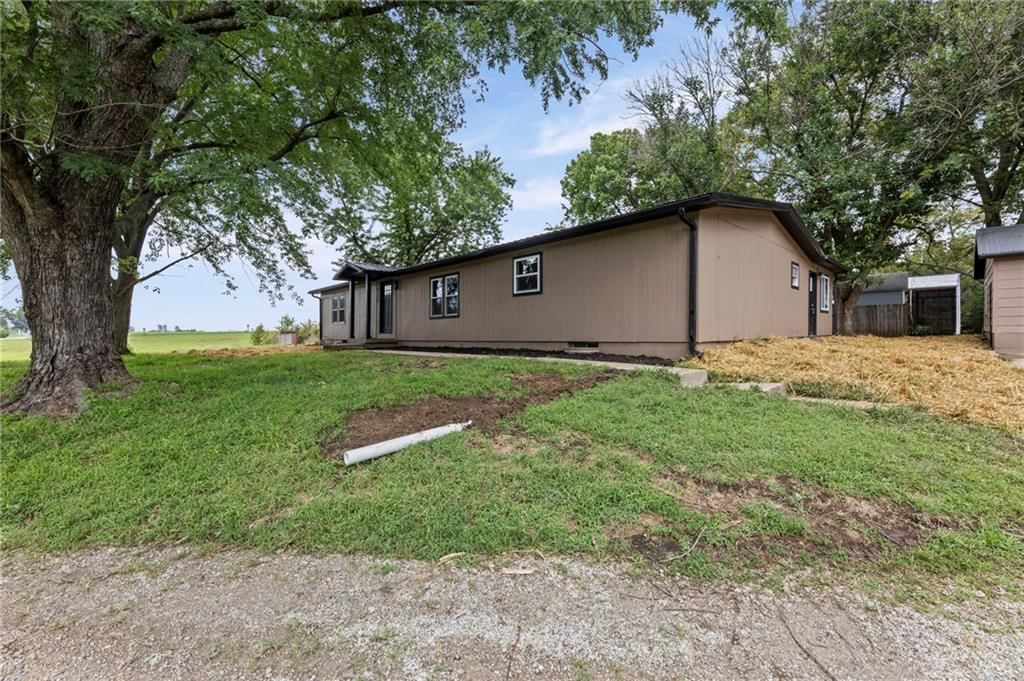 39135 Plum Creek Road — photo 42