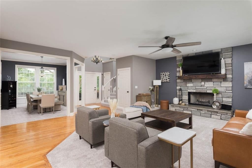 12124 Grand Avenue — photo 11
