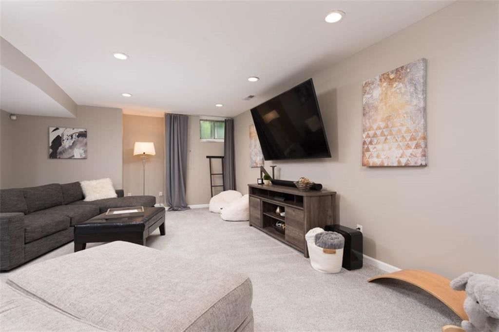 12124 Grand Avenue — photo 35