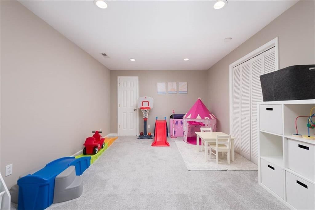 12124 Grand Avenue — photo 41