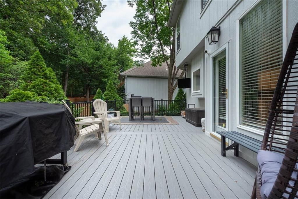 12124 Grand Avenue — photo 45