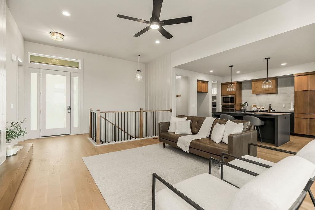 7709 N Merrimac Avenue — photo 4