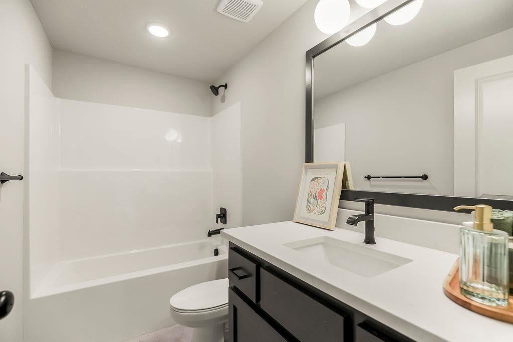 7709 N Merrimac Avenue — photo 36