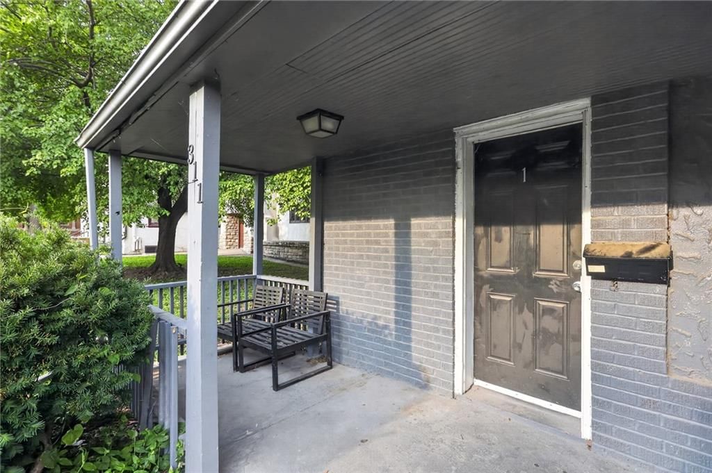 311 Van Brunt Boulevard — photo 4
