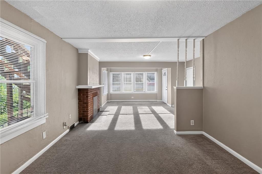 311 Van Brunt Boulevard — photo 14