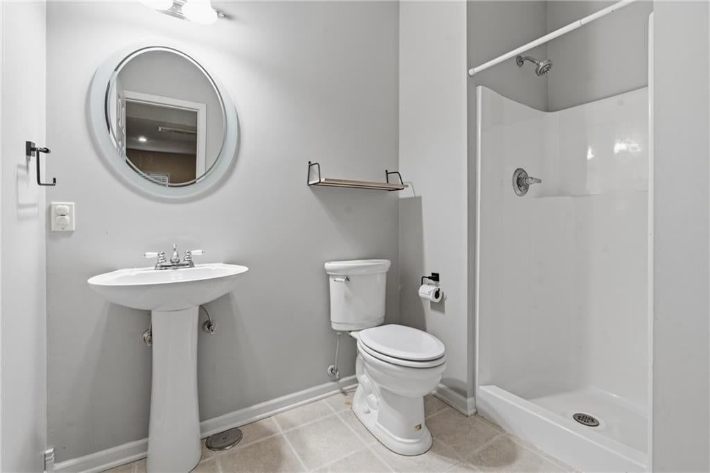Photo 37 of 51 - 9101 NE 110th Street, Kansas City, MO 64157