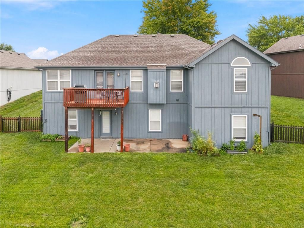 Photo 41 of 51 - 9101 NE 110th Street, Kansas City, MO 64157