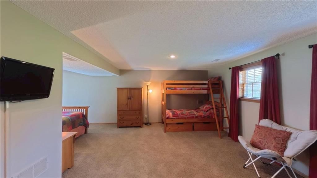 107 Lighthouse Point — photo 32