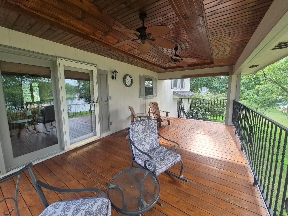 107 Lighthouse Point — photo 43